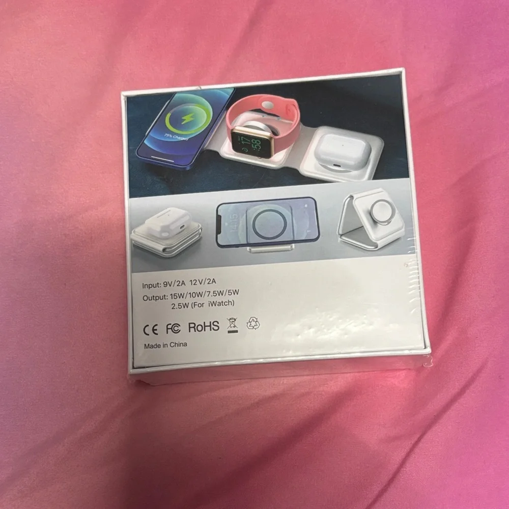 3 in 1 Magnetic Wireless Charger - White